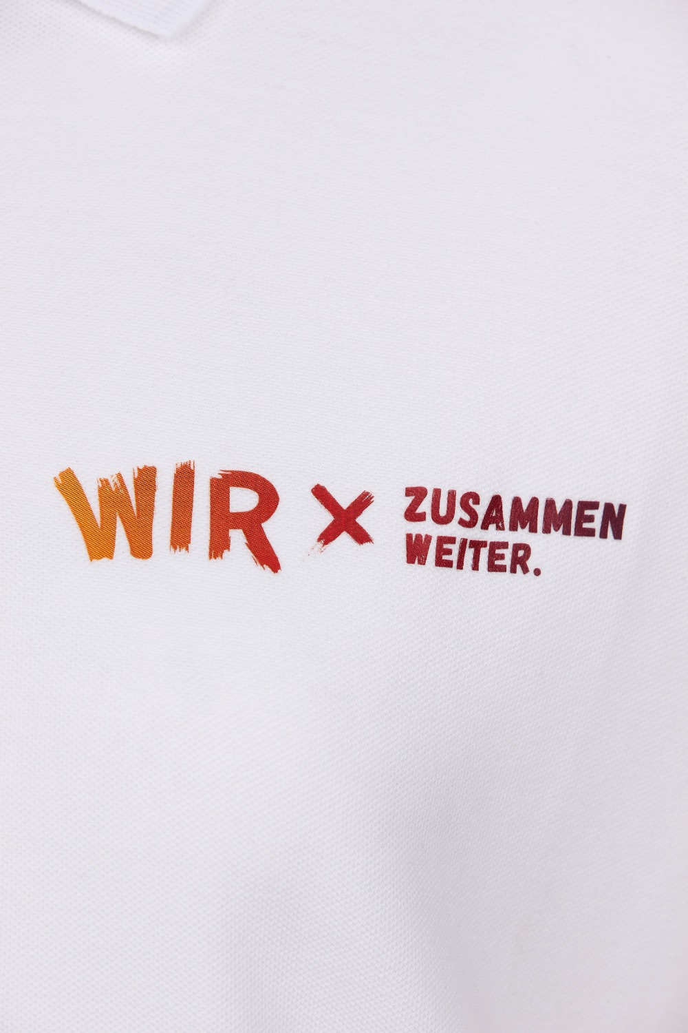 MKH Polo Damen Weiß Detail Logo 1