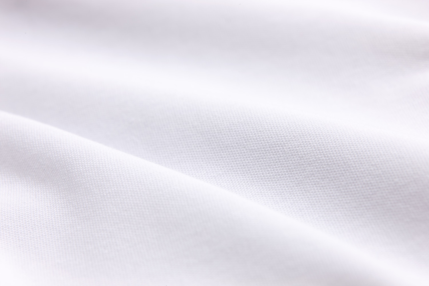 MKH Polo Weiß Detail Stoff 1